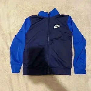 Nike kids jacket Medium